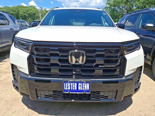 Platinum White Pearl 2026 Honda Pilot Black Edition