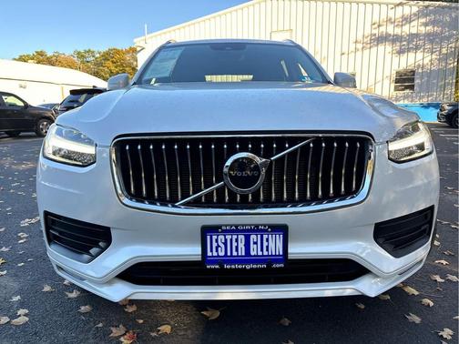 2020 Volvo XC90 T5 Momentum