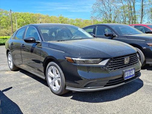 2025 Honda Accord LX 1.5T