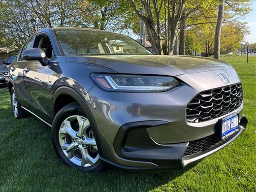 Modern Steel Metallic 2023 Honda HR-V LX