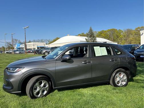 Modern Steel Metallic 2023 Honda HR-V LX