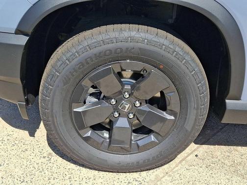 Sonic Gray Pearl 2026 Honda Passport AWD RTL Towing