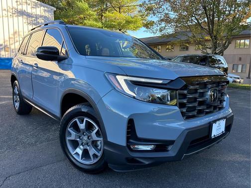 2022 Honda Passport AWD TrailSport