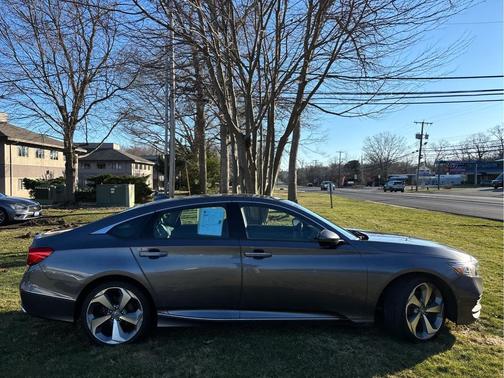 2020 Honda Accord Touring 2.0T