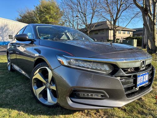 2020 Honda Accord Touring 2.0T