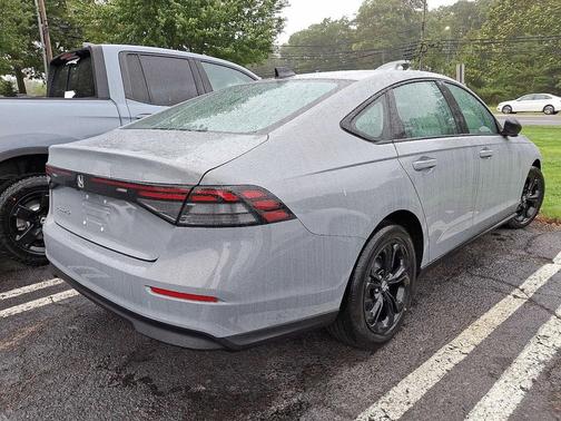2025 Honda Accord Sport SE 1.5T
