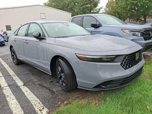 2025 Honda Accord Sport SE 1.5T
