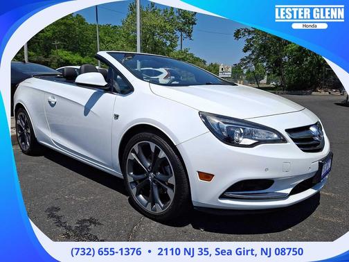 Summit White 2018 Buick Cascada Premium