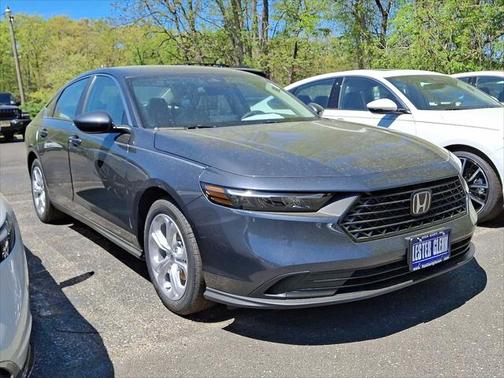 2025 Honda Accord LX 1.5T