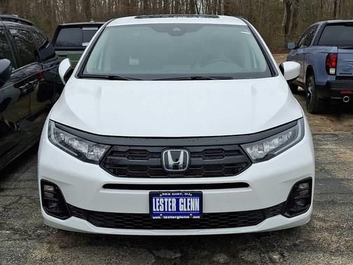 Platinum White Pearl 2026 Honda Odyssey Elite