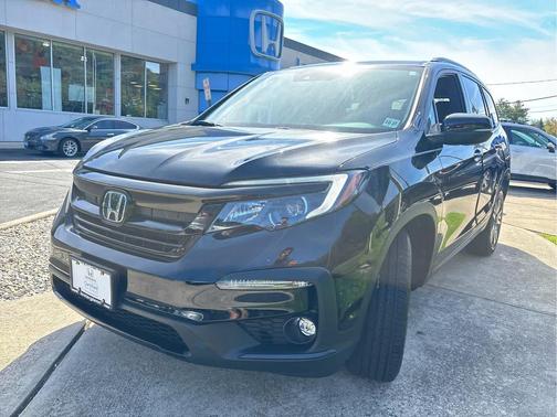2022 Honda Pilot AWD Sport