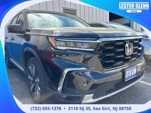 2023 Honda Pilot Touring 8-Passenger