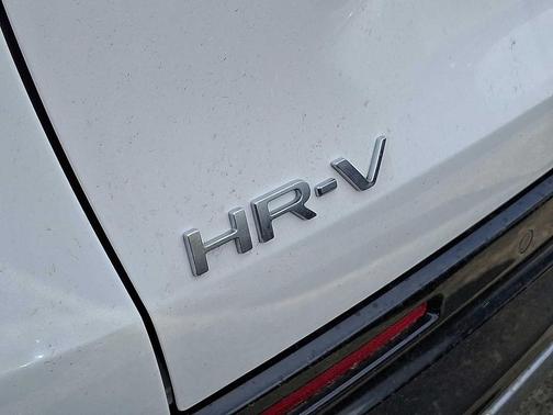 Platinum White Pearl 2026 Honda HR-V EX-L