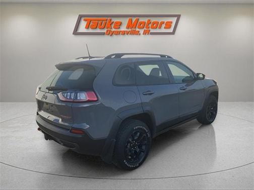 2022 Jeep Cherokee Trailhawk