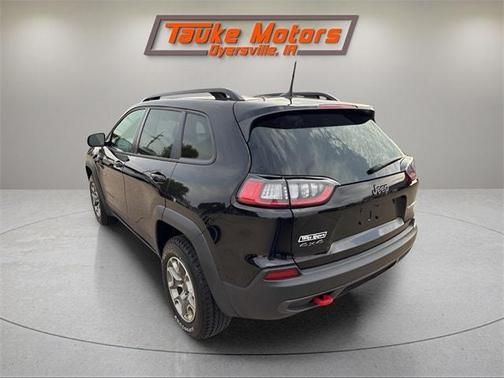 2022 Jeep Cherokee Trailhawk