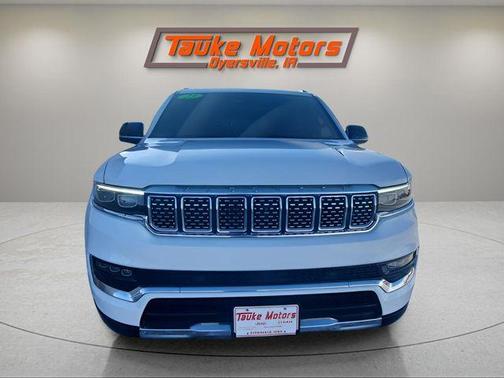 2023 Jeep Grand Wagoneer Series II