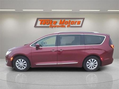 2018 Chrysler Pacifica Touring-L