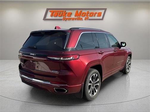 2022 Jeep Grand Cherokee Overland