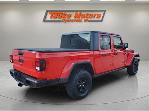 2021 Jeep Gladiator Sport