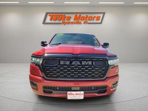 Molten Red Pearlcoat 2026 RAM 1500 Big Horn/Lone Star