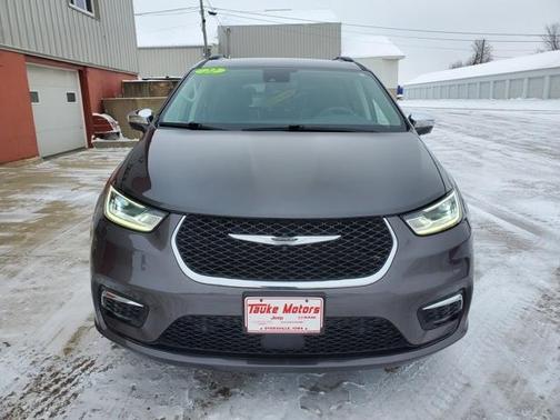 2022 Chrysler Pacifica Limited