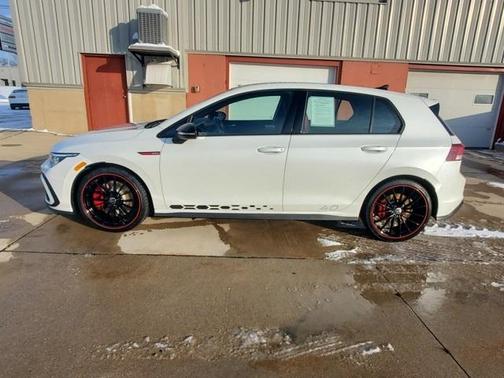 2023 Volkswagen Golf GTI 2.0T 40th Anniversary Edition