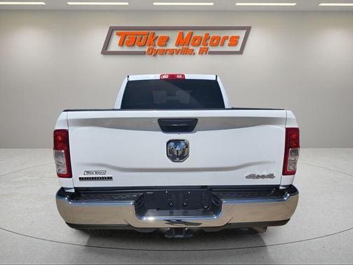 Bright White Clearcoat 2024 RAM 2500 Big Horn