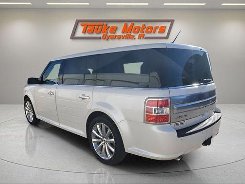 White Platinum Clearcoat Metallic 2014 Ford Flex Limited
