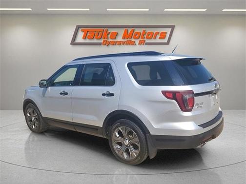 2018 Ford Explorer sport