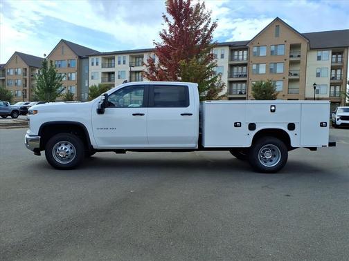 2025 Chevrolet Silverado 3500 WT