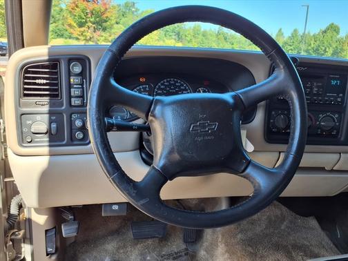 2001 Chevrolet Tahoe LS