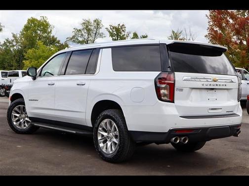 2023 Chevrolet Suburban Premier