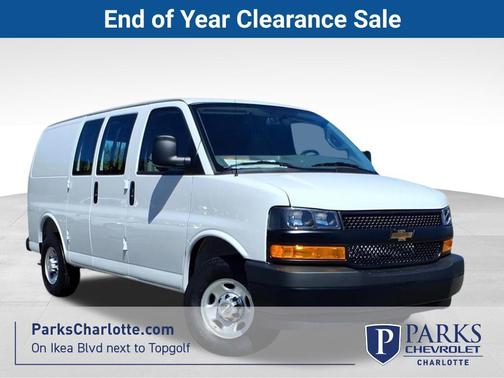 2025 Chevrolet Express 2500 RWD 2500 Regular Wheelbase WT