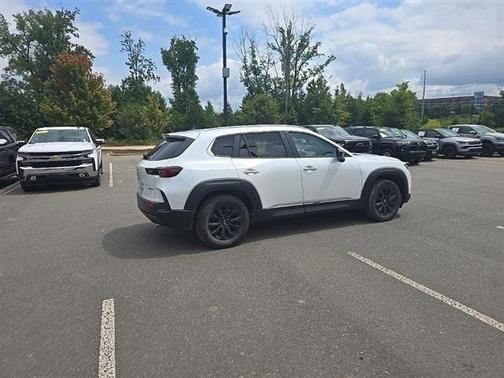 2024 Mazda CX-50 2.5 S Preferred Package