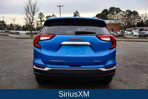 2024 GMC Terrain SLT