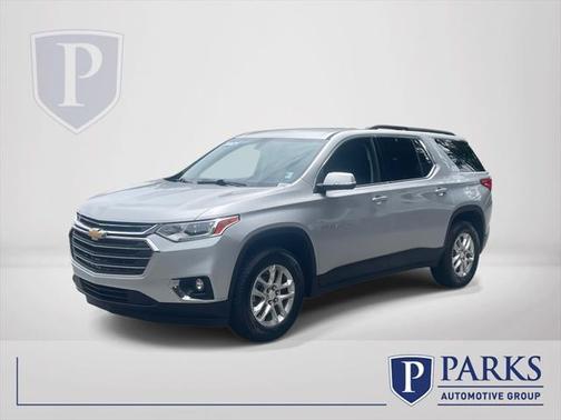 2021 Chevrolet Traverse LT