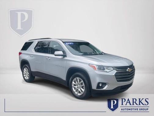 2021 Chevrolet Traverse LT