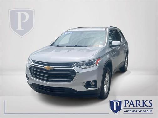 2021 Chevrolet Traverse LT