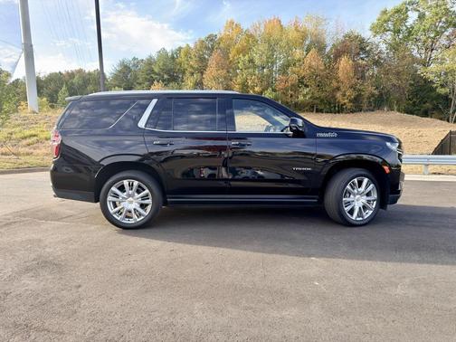 2024 Chevrolet Tahoe 4WD High Country