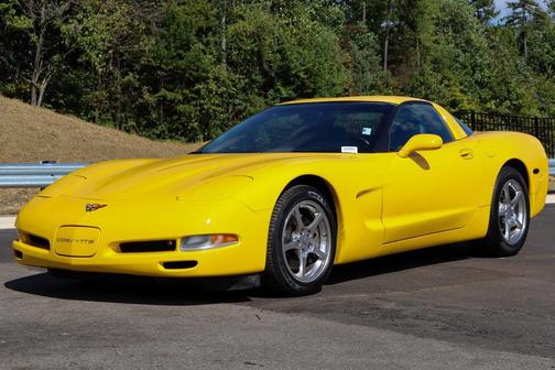 2001 Chevrolet Corvette Base