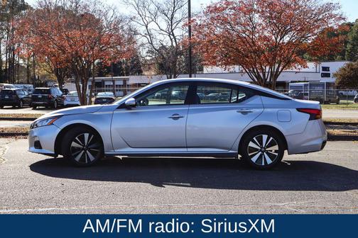 2022 Nissan Altima 2.5 SV