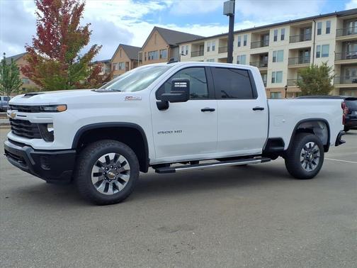 2026 Chevrolet Silverado 2500 Custom