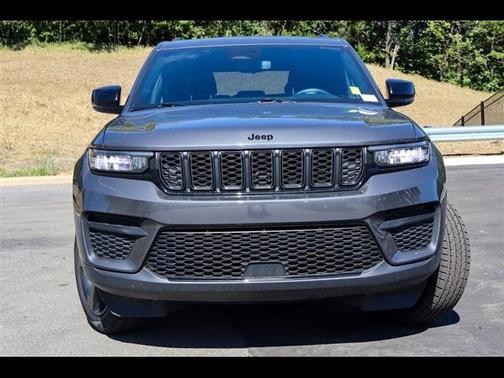 2022 Jeep Grand Cherokee Altitude