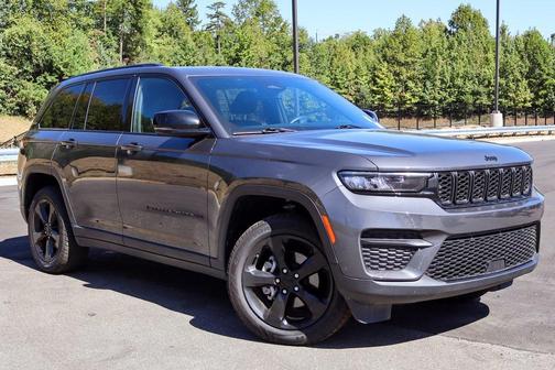 2022 Jeep Grand Cherokee Altitude