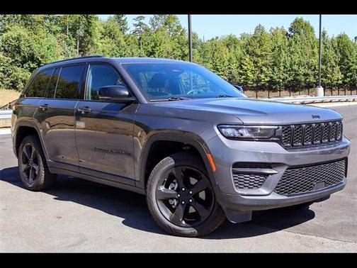 2022 Jeep Grand Cherokee Altitude