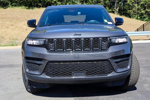 2022 Jeep Grand Cherokee Altitude