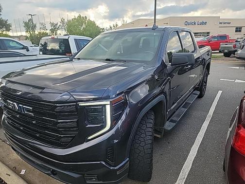 2022 GMC Sierra 1500 Elevation