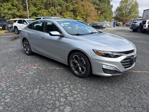 2022 Chevrolet Malibu LT