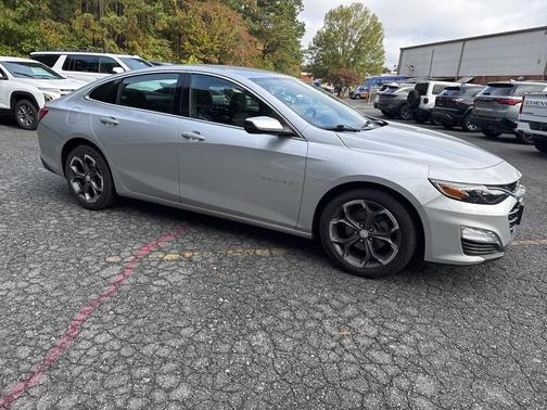 2022 Chevrolet Malibu LT