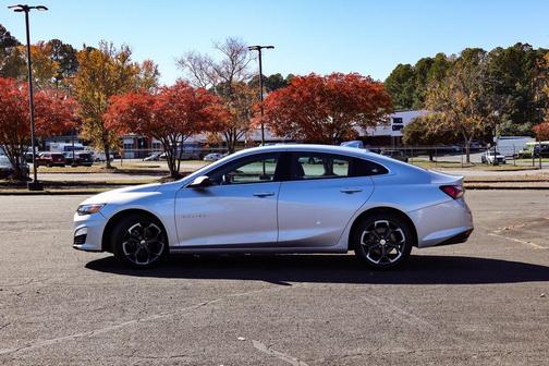 2022 Chevrolet Malibu LT